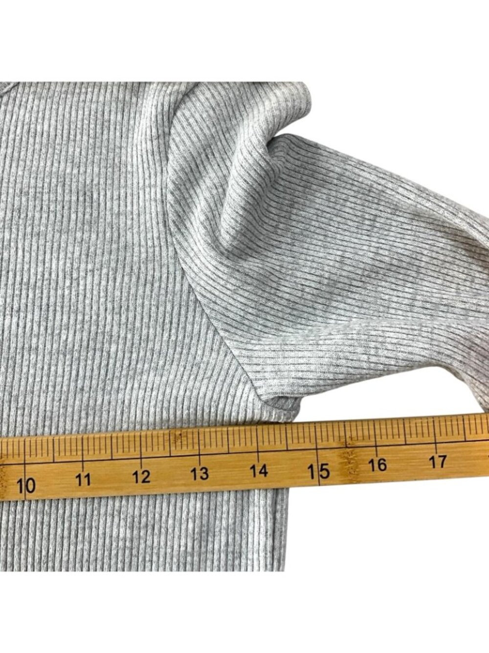AGOLDE Alma Shrunken Crewneck Shirt Womens Large Gray Ribbed Long Sleeve Top - Picture 10 of 14